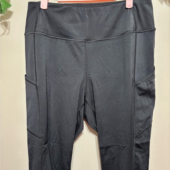 TORRID athletic leggings - Picture 2 of 6